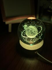 3D Işıklı UzayModel Ahşap Taban Üç renk Cam Küre