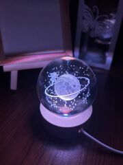 3D Işıklı UzayModel Ahşap Taban Üç renk Cam Küre